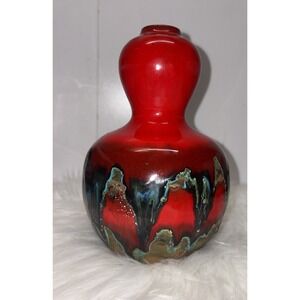 Volcano vase, Drip "Fat lava" glaze Pottery‎ Vase